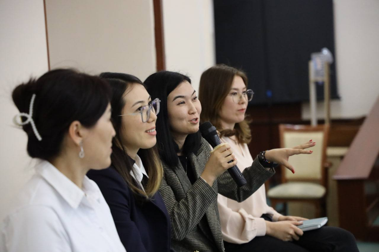 O‘z biznesini yaratayotgan ayollar uchun bepul amaliy ta’lim dasturi ishga tushirilmoqda