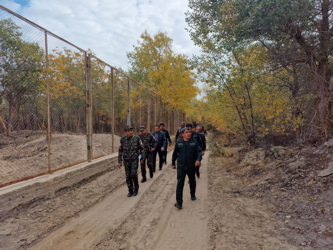 Bosh prokuror oʼrinbosari Sherzod Toʼxtaboev boshchiligidagi ishchi guruhi Xorazm viloyati Yangibozor tumanidagi "Xorazm tabiat milliy bogʼi"ga qarashli suniy pitomnik hududida boʼldi